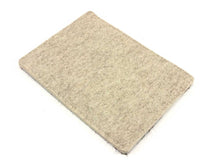 Laden Sie das Bild in den Galerie-Viewer, Rückseite aus Wollfilz