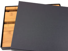 Laden Sie das Bild in den Galerie-Viewer, Geschenkkarton