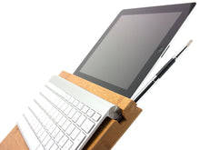 Laden Sie das Bild in den Galerie-Viewer, Nutzung mit Tastatur auf angewinkelten Beinen