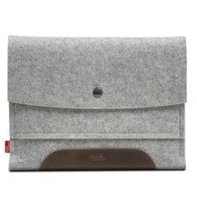 Laden Sie das Bild in den Galerie-Viewer, Hellgrau + Dunkelbraun