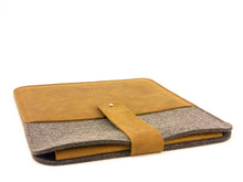 Laden Sie das Bild in den Galerie-Viewer, Innenklappe und Verschlusslasche